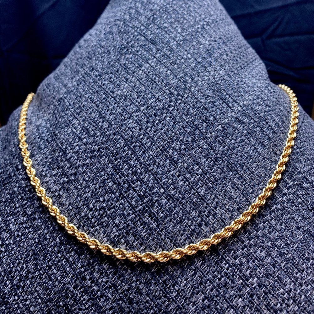 Vintage Monet Gold Tone Twisted Rope Chain